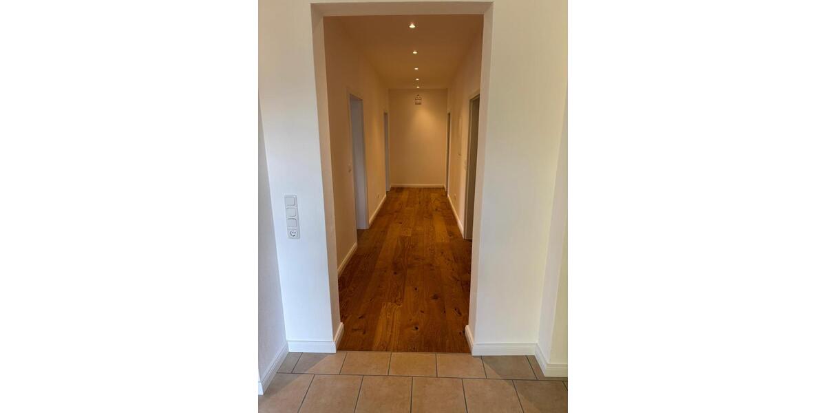 Erdgeschoßwohnung Gersfeld (Rhön) - 4 Zimmer, 87 m&sup2;, 1.175&euro; | Angebot:24223191