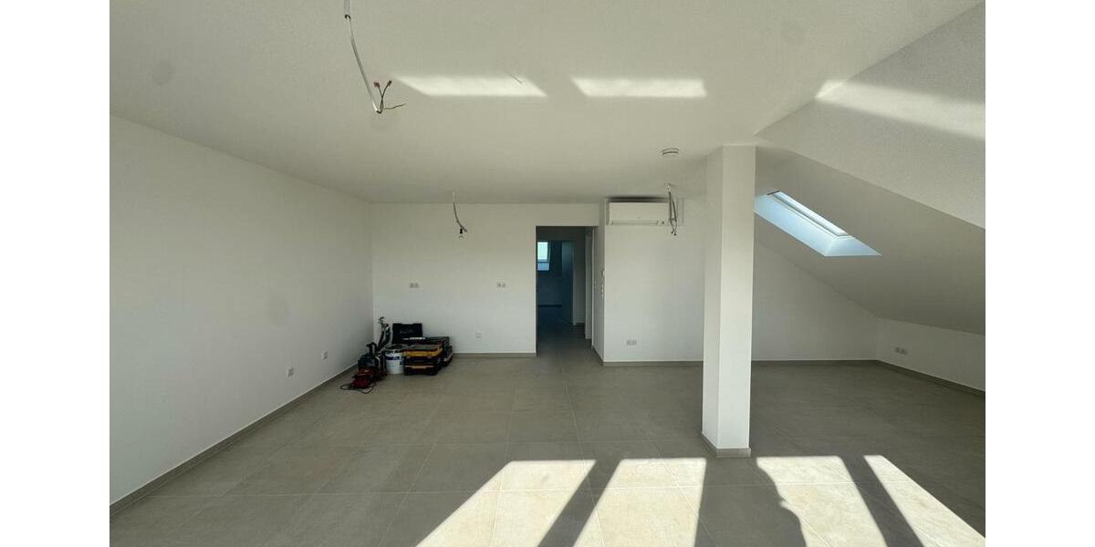 Dachgeschoßwohnung Bad Breisig - 3 Zimmer, 65 m&sup2;, 750&euro; | Angebot:26396986