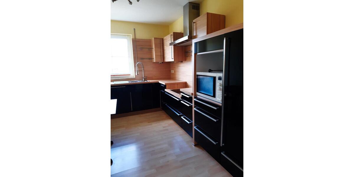 Etagenwohnung Döhlau - 3 Zimmer, 78 m&sup2;, 640&euro; | Angebot:26007894