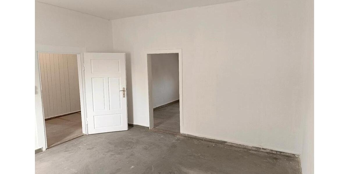 Etagenwohnung Röttenbach - 4 Zimmer, 65 m&sup2;, 400&euro; | Angebot:26121150