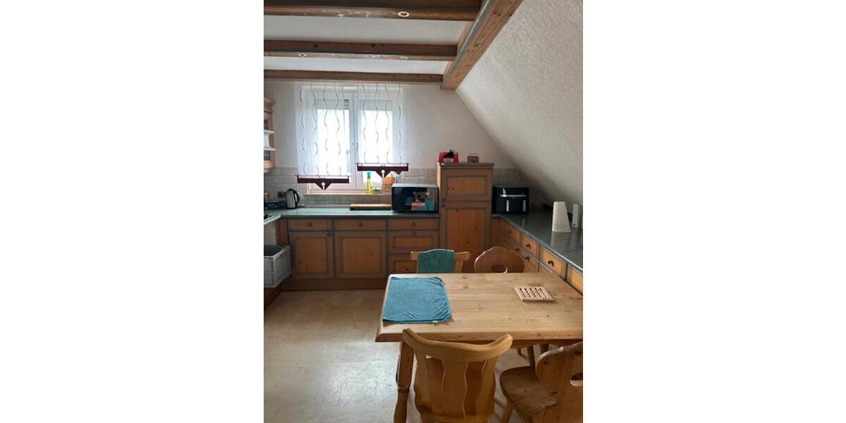 Dachgeschoßwohnung Kulmbach Blaich - 4 Zimmer, 90 m&sup2;, 1.000&euro; | Angebot:26639965