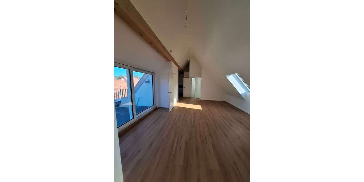 Etagenwohnung Sternenfels - 2 Zimmer, 82 m&sup2;, 900&euro; | Angebot:26954656