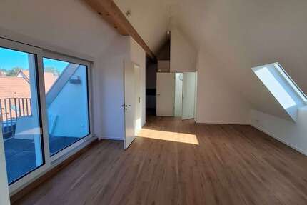Wohnung Sternenfels - 2 Zimmer, 82 m&sup2;, 900&euro; | Angebot:26954656