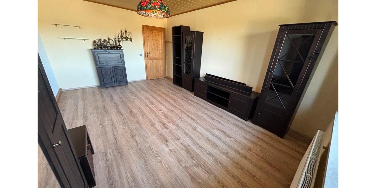 Erdgeschoßwohnung Chamerau - 3 Zimmer, 85 m&sup2;, 675&euro; | Angebot:26400526