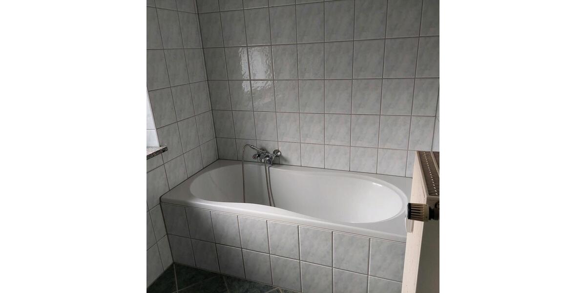 Etagenwohnung Pfreimd - 3.5 Zimmer, 90 m&sup2;, 780&euro; | Angebot:25959654