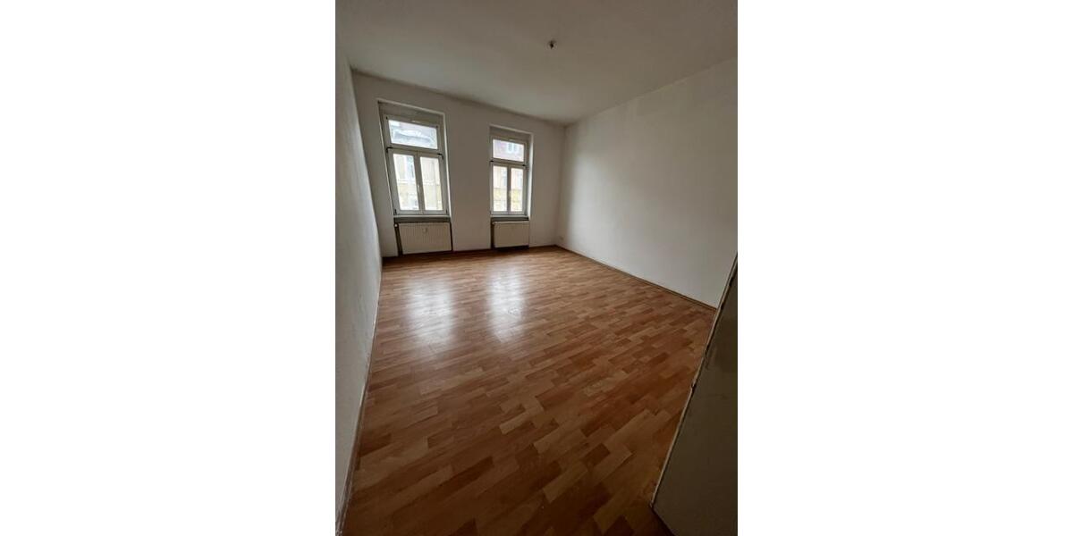 Etagenwohnung Weißenfels - 3 Zimmer, 81 m&sup2;, 486&euro; | Angebot:26051008