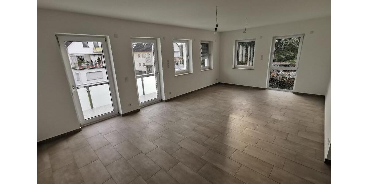 Etagenwohnung Obertshausen - 3 Zimmer, 87 m&sup2;, 1.150&euro; | Angebot:26619776