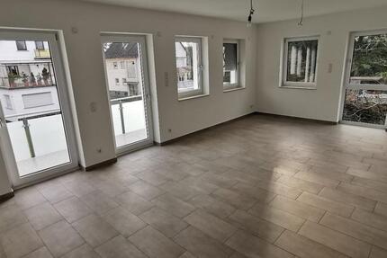 Wohnung Obertshausen - 3 Zimmer, 87 m&sup2;, 1.150&euro; | Angebot:26619776
