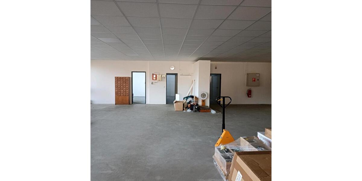 Lagerplatz Industriehalle Garage zimmer