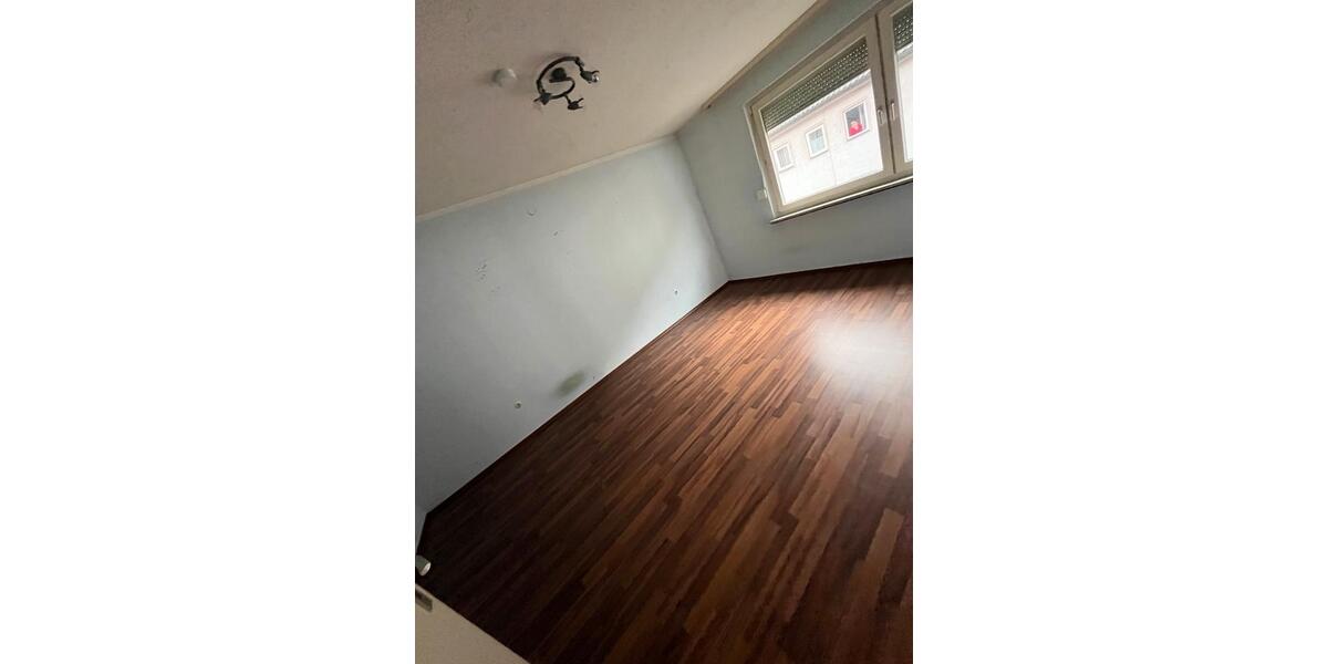 Etagenwohnung Sulz am Neckar - 2 Zimmer, 60 m&sup2;, 600&euro; | Angebot:25608426