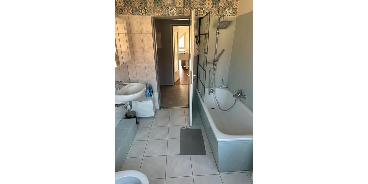 Wohnen auf Zeit Strausberg - 3 Zimmer, 110 m&sup2;, 500&euro; | Angebot:25958613