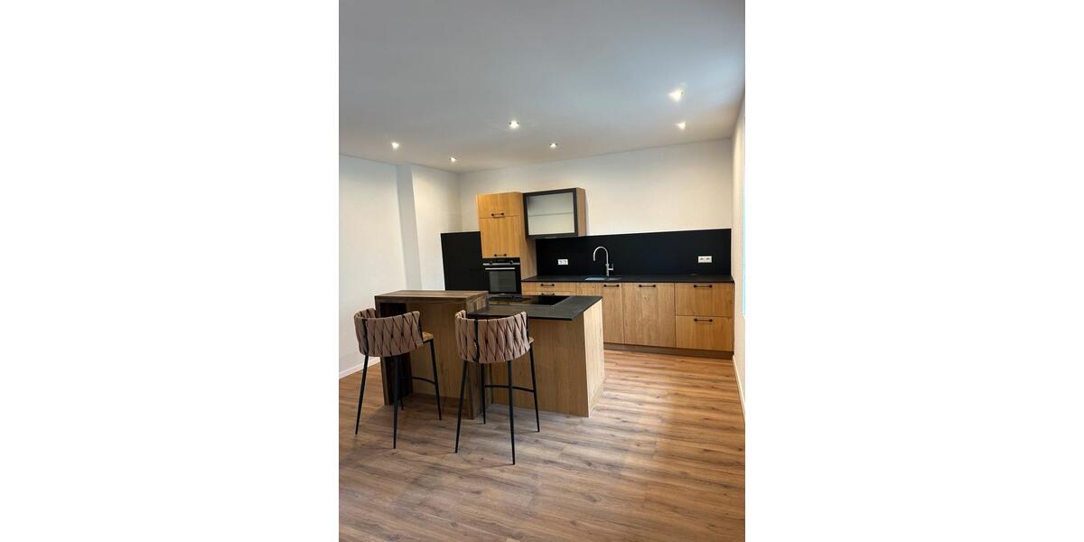 Etagenwohnung Lörrach - 3 Zimmer, 81 m&sup2;, 1.200&euro; | Angebot:25233086