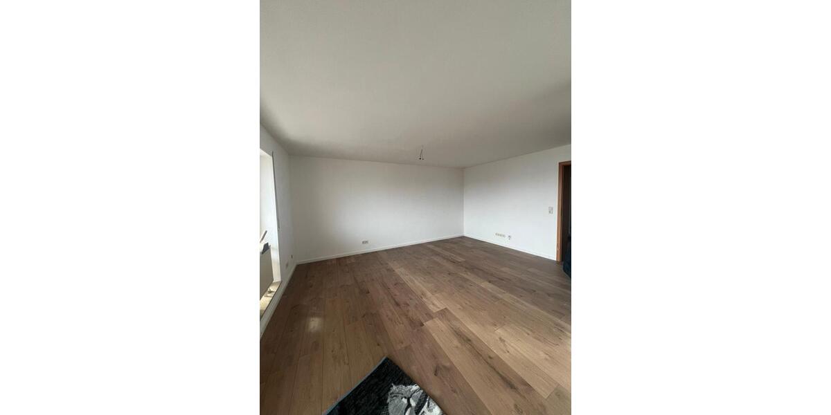 Etagenwohnung Tettnang - 3 Zimmer, 76 m&sup2;, 1.500&euro; | Angebot:24550407