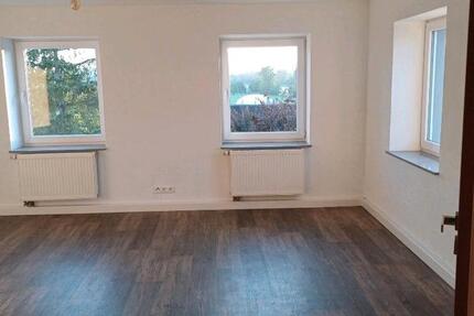 Schöne zwei Zimmer Wohnung in Ehingen Berg
