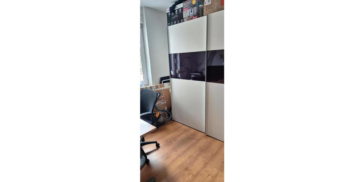 Etagenwohnung Bernburg (Saale) - 1 Zimmer, 43 m&sup2;, 400&euro; | Angebot:26610383
