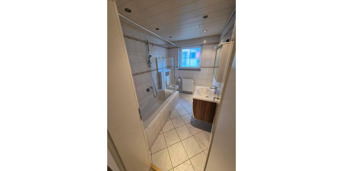 Erdgeschoßwohnung Selters (Westerwald) - 1 Zimmer, 80 m&sup2;, 850&euro; | Angebot:26271424