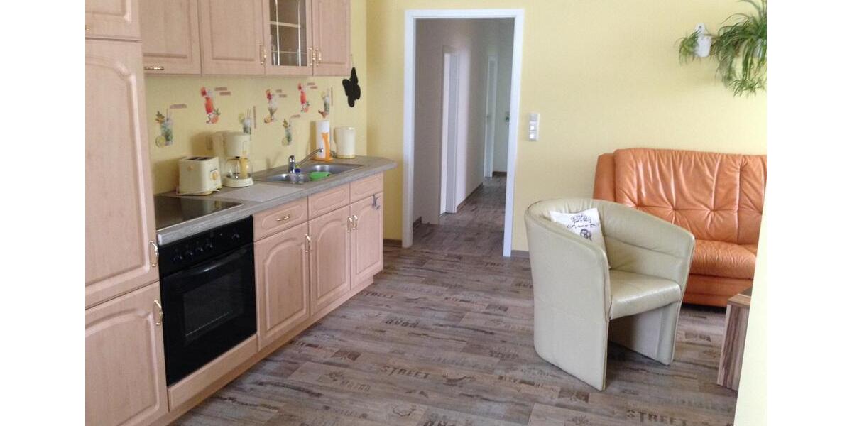 Wohnen auf Zeit Rötha - 3 Zimmer, 73 m&sup2;, 30&euro; | Angebot:26649055