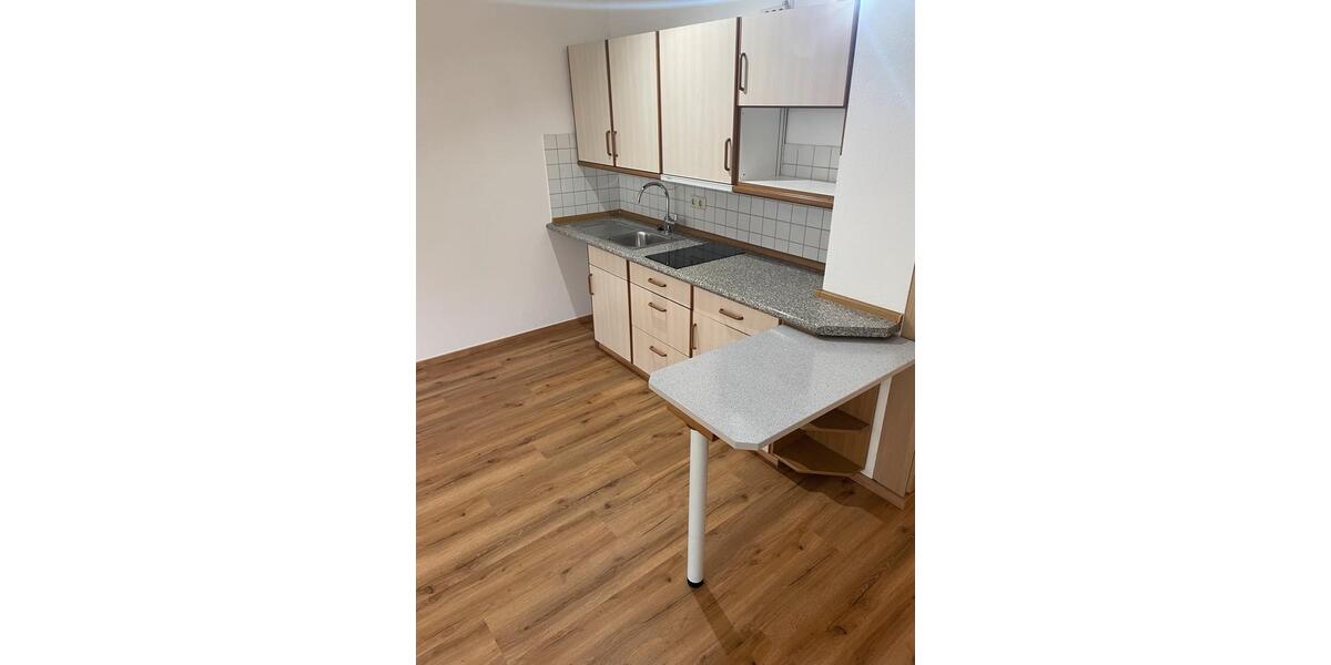 Erdgeschoßwohnung Waldkraiburg - 2 Zimmer, 40 m&sup2;, 780&euro; | Angebot:26620615