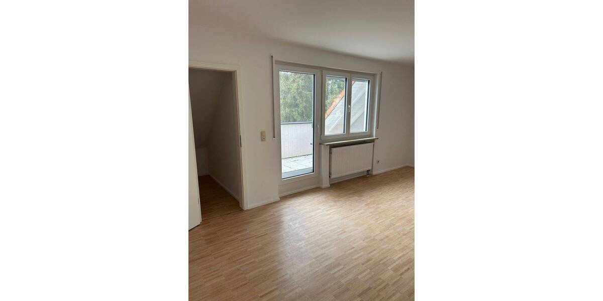Etagenwohnung Erlangen Alterlangen - 2 Zimmer, 74 m&sup2;, 1.100&euro; | Angebot:26377668
