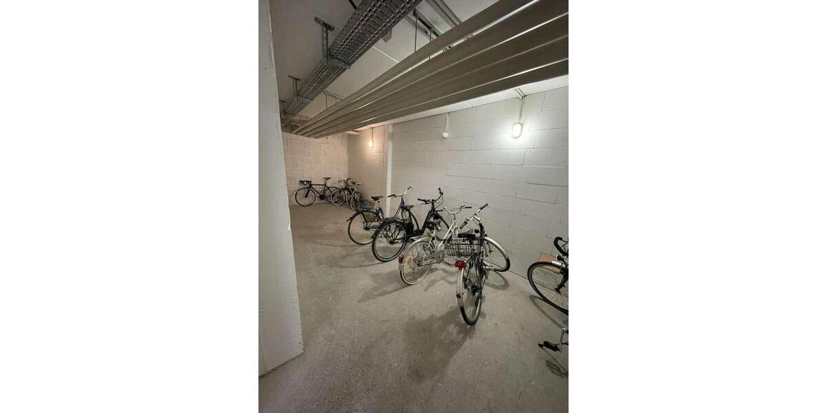 Dachgeschoßwohnung Bad Dürrheim - 2 Zimmer, 78 m&sup2;, 975&euro; | Angebot:26528700