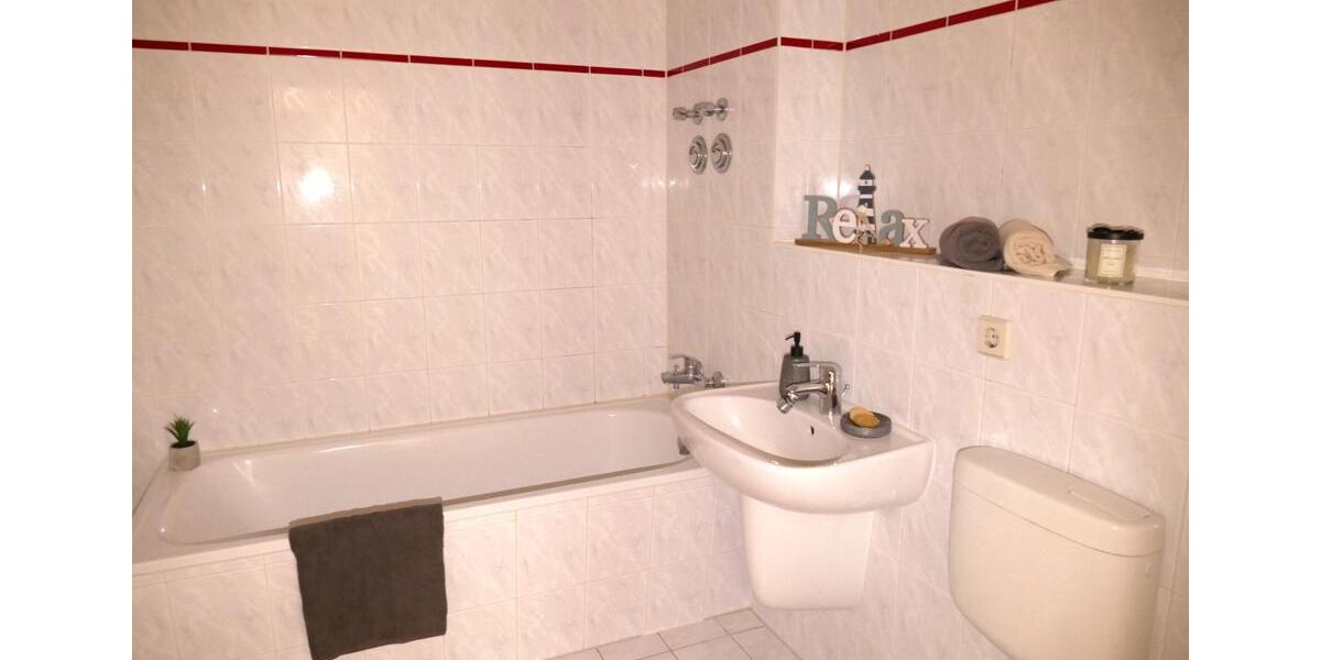 Dachgeschoßwohnung Naumburg (Saale) - 2 Zimmer, 47 m&sup2;, 425&euro; | Angebot:25329445