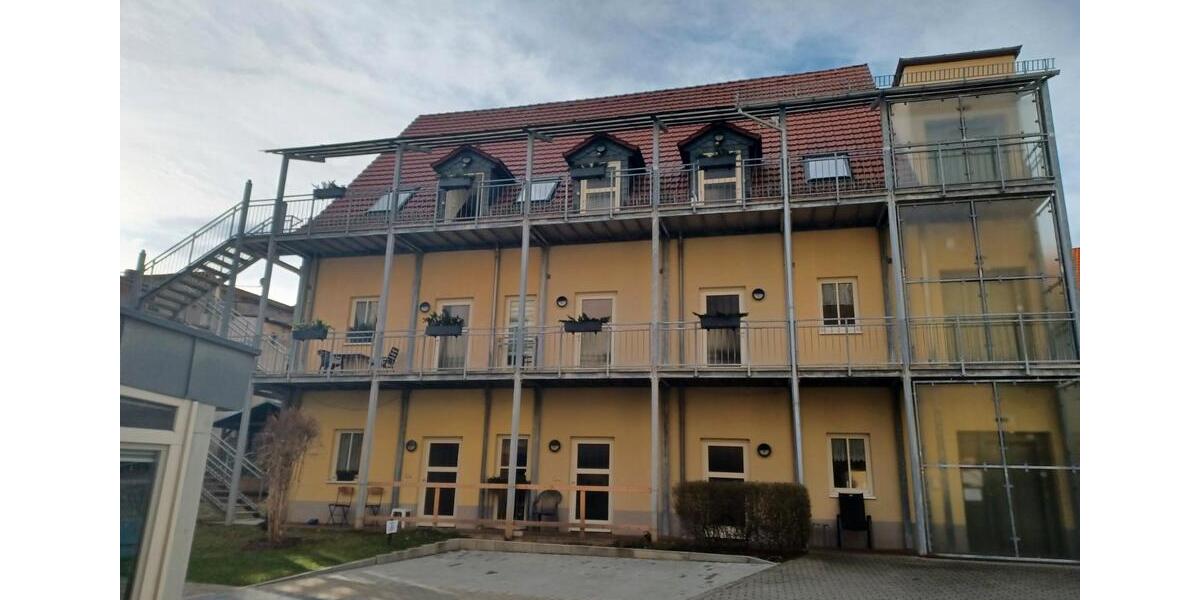 Etagenwohnung Altenburg - 2 Zimmer, 45 m&sup2;, 320&euro; | Angebot:26699996