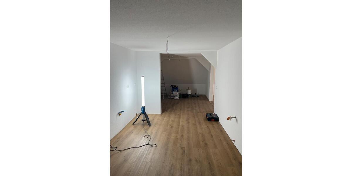 Dachgeschoßwohnung Linden - 1 Zimmer, 88 m&sup2;, 840&euro; | Angebot:26600844