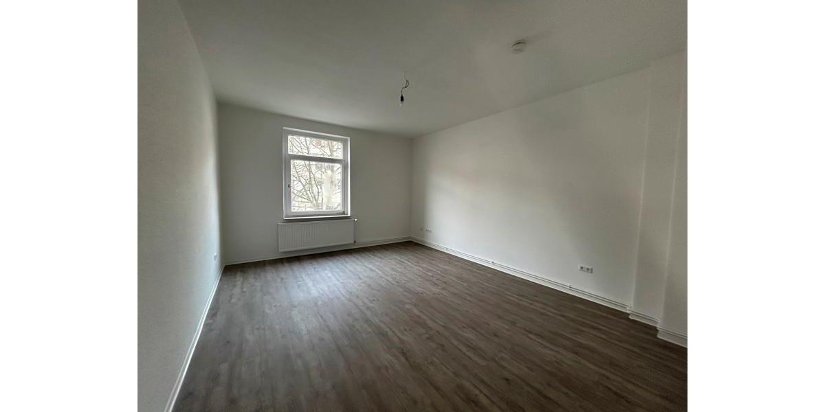 Etagenwohnung Braunschweig Lehndorf-Watenbüttel - 3 Zimmer, 104 m&sup2;, 985&euro; | Angebot:26527997