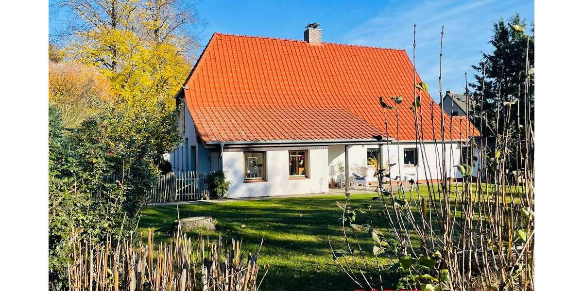 Einfamilienhaus Roggenstorf - 4 Zimmer, 160 m&sup2;, 1.500&euro; | Angebot:26754317