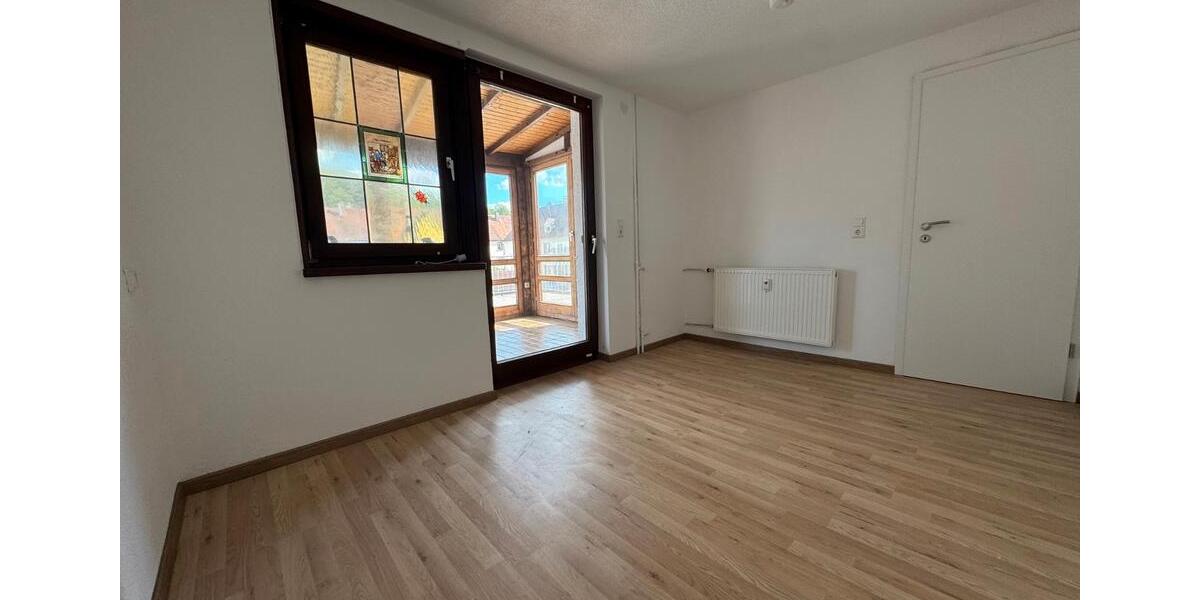 Etagenwohnung Mengen - 3 Zimmer, 70 m&sup2;, 700&euro; | Angebot:26562335
