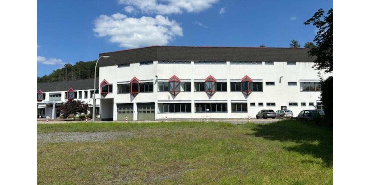 Gewerbeobjekt Meschede - 3.500&euro; | Angebot:23660861