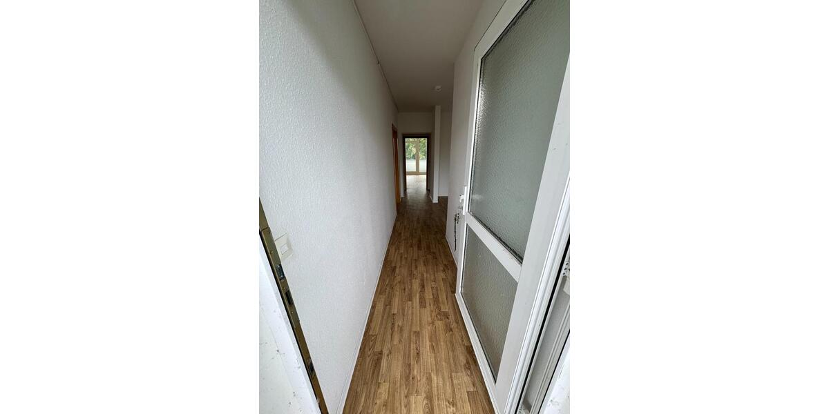 Etagenwohnung Schwerin Gartenstadt - 2 Zimmer, 408&euro; | Angebot:21578222