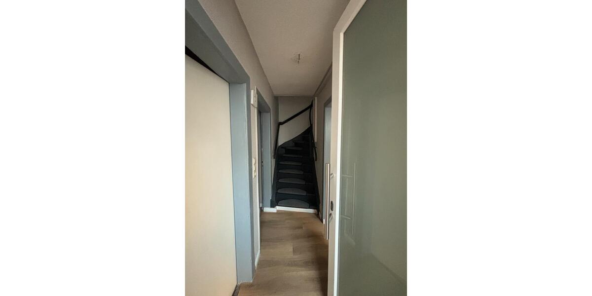 Moderne 3-Zimmer-Maisonette zur Miete im separaten Hinterhaus – K 3 zimmer