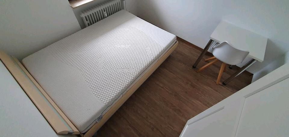 Etagenwohnung Schorndorf - 1 Zimmer, 9 m&sup2;, 500&euro; | Angebot:24754715