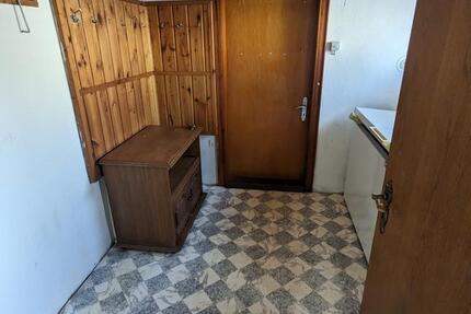 Monteurswohnhaus zur Anmietung (310 € Warmmiete pro Person) mindestens 3 Personen, maximal 5 Personen !! (Vermietung ausschließlich an Monteure) Gepflegtes, gr. Einfamilienhaus in schöner... zimmer