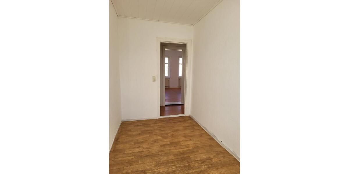 2 Zimmer in der Clara- Zetkin Str.13 – 3OGLinks 2 zimmer