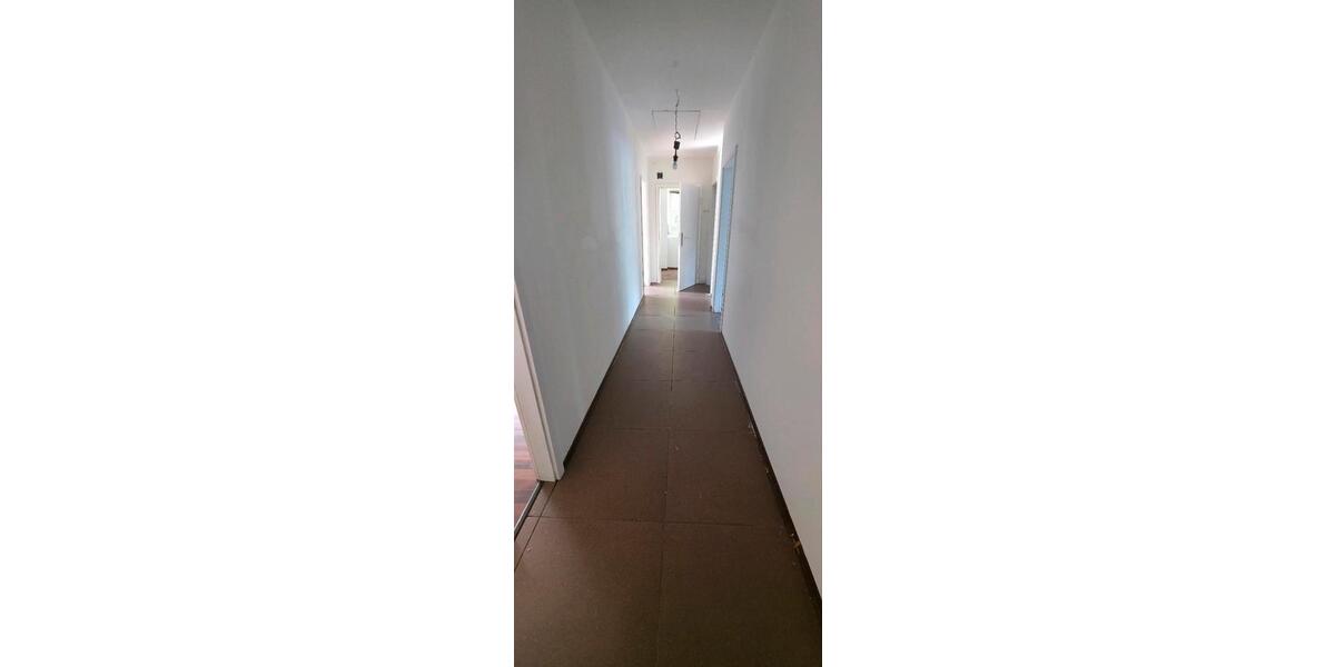 Maisonettenwohnung Werdohl - 4 Zimmer, 118 m&sup2;, 800&euro; | Angebot:26648916