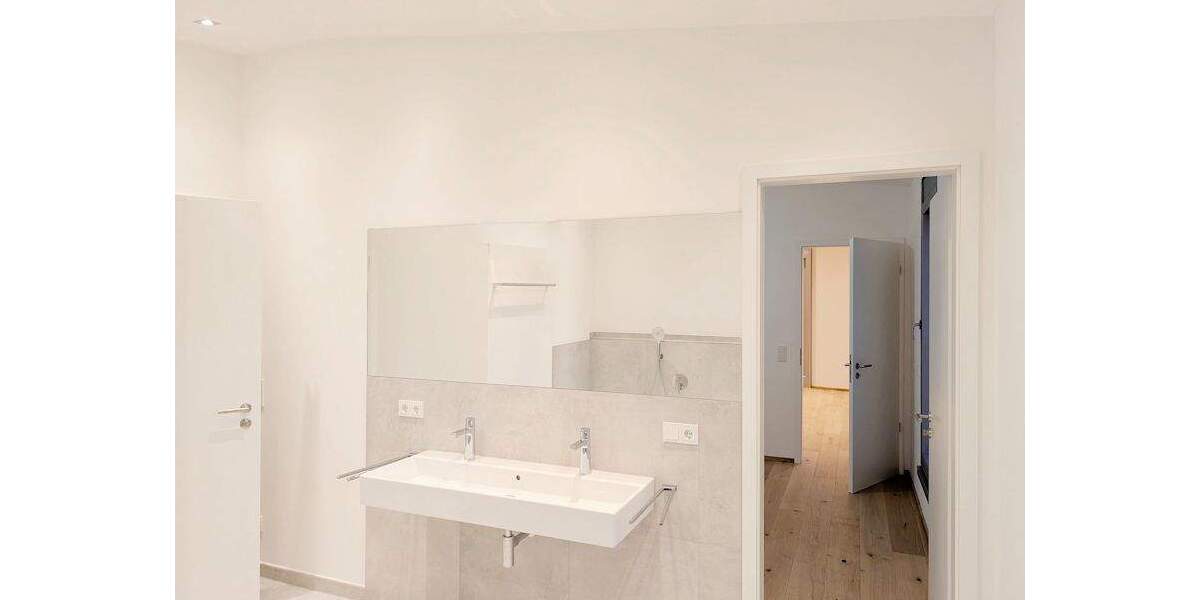 Etagenwohnung München Trudering-Riem - 3 Zimmer, 112 m&sup2;, 3.330&euro; | Angebot:24635897