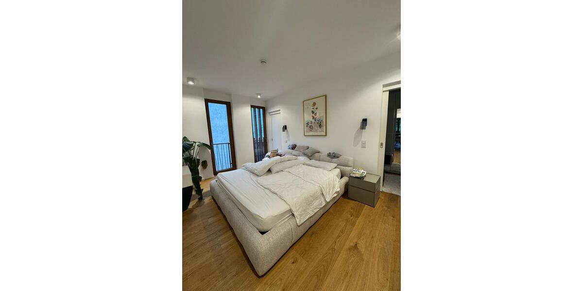 Etagenwohnung Amberg - 4 Zimmer, 146 m&sup2;, 1.990&euro; | Angebot:26544050