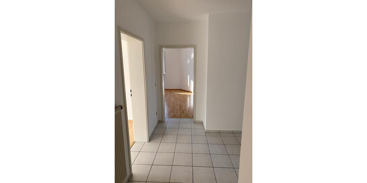 Etagenwohnung Schweinfurt Gartenstadt - 4 Zimmer, 111 m&sup2;, 1.220&euro; | Angebot:25960615