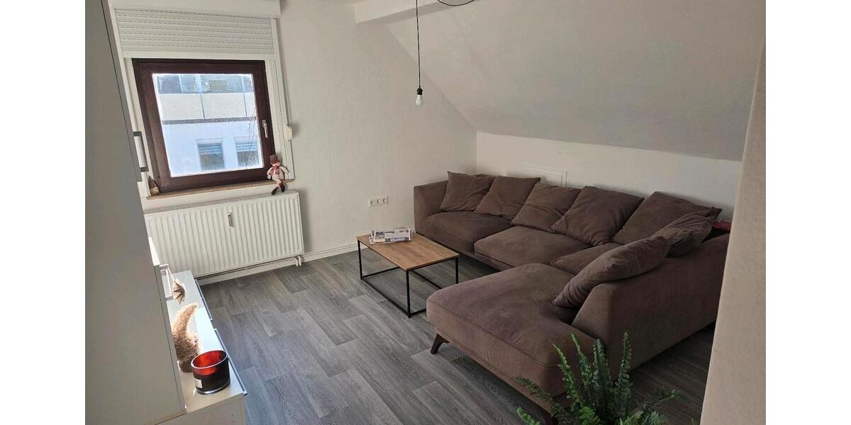 Dachgeschoßwohnung Bad Salzuflen - 2 Zimmer, 50 m&sup2;, 390&euro; | Angebot:25330955
