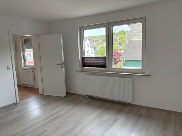 Etagenwohnung Wilnsdorf - 3 Zimmer, 75 m&sup2;, 600&euro; | Angebot:26633946