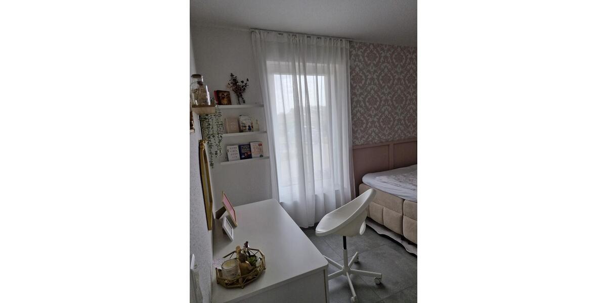 Etagenwohnung Apen - 3 Zimmer, 87 m&sup2;, 900&euro; | Angebot:26614316
