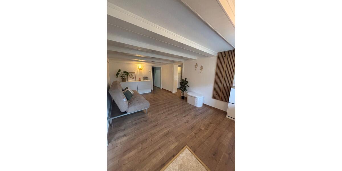 Wohnen auf Zeit Lünen Alstedde - 10 Zimmer, 177 m&sup2;, 15&euro; | Angebot:24789388