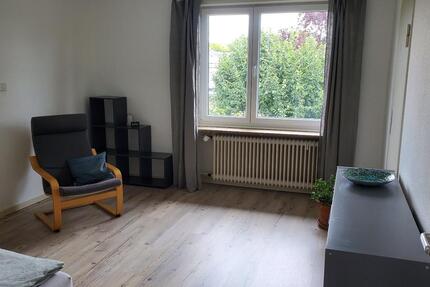 Wohnen auf Zeit Saarbrücken Kieselhumes - 1 Zimmer, 16 m&sup2;, 485&euro; | Angebot:25936423