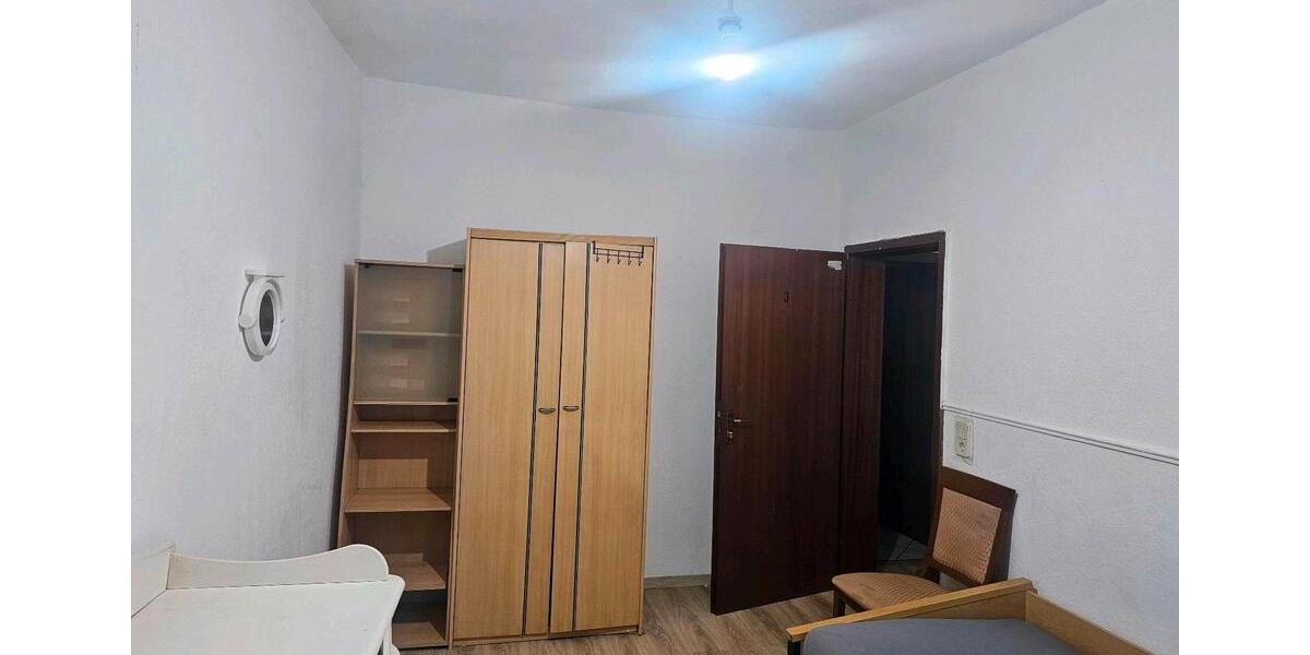 Etagenwohnung Bornheim - 1 Zimmer, 14 m&sup2;, 480&euro; | Angebot:26038170