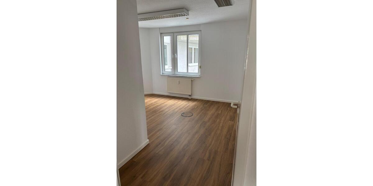 Gewerbeobjekt Schwerin - 995&euro; | Angebot:24801331