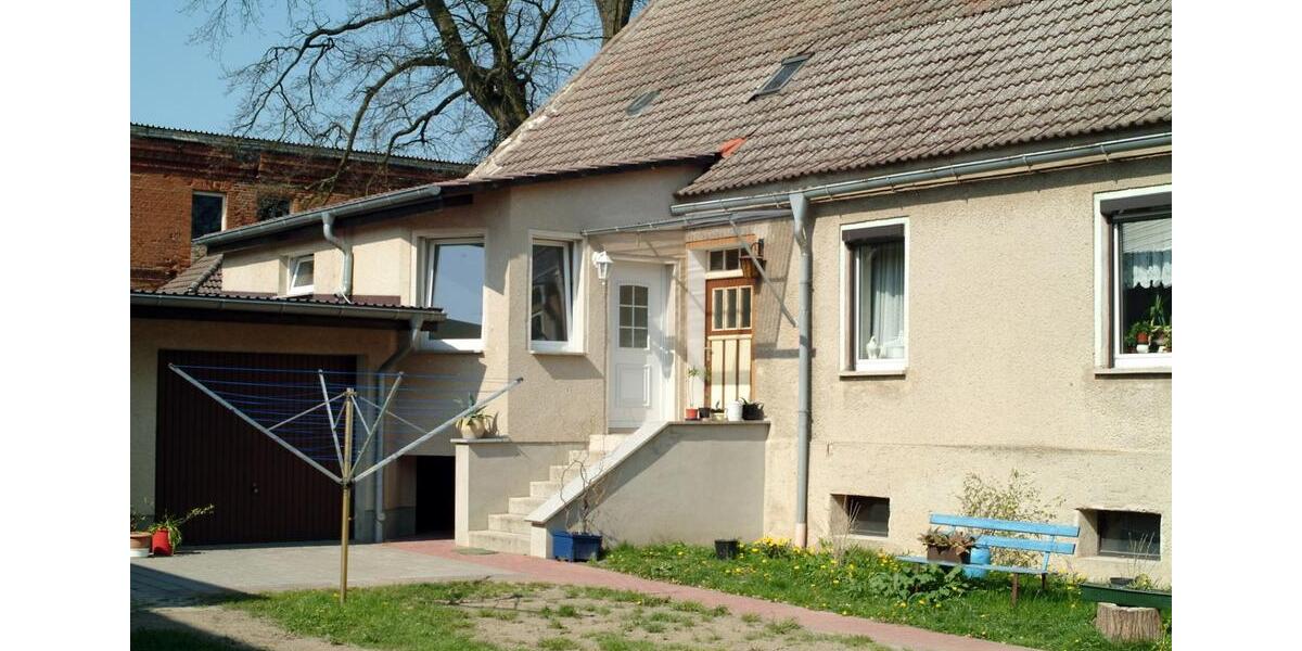 Erdgeschoßwohnung Prenzlau - 2 Zimmer, 65 m&sup2;, 370&euro; | Angebot:24739760