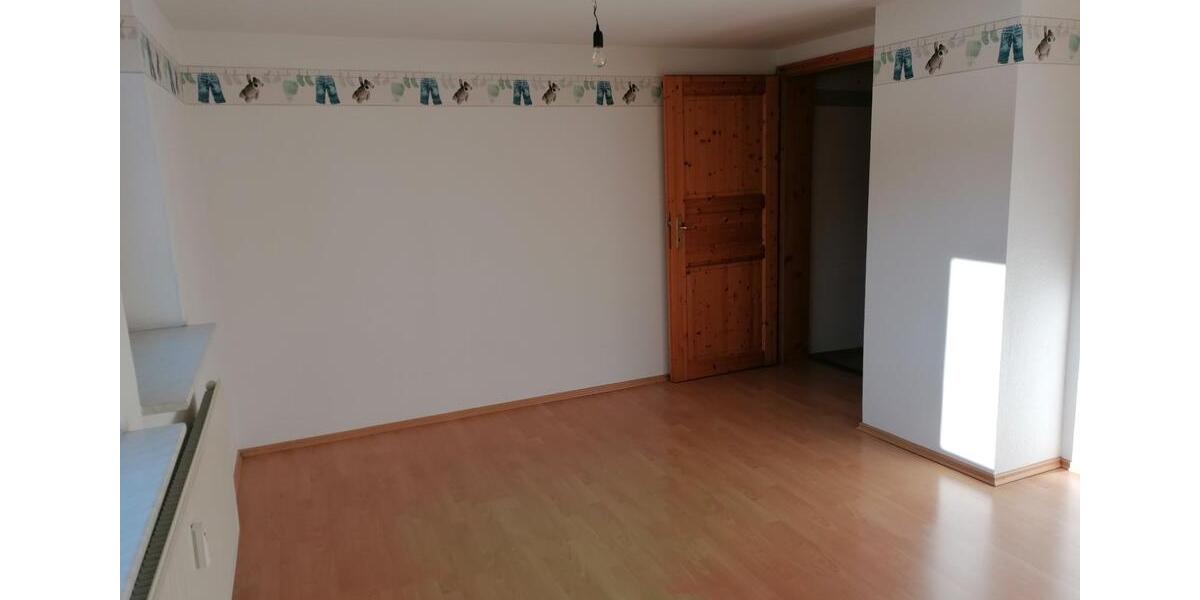 Doppelhaushälfte Waldkappel - 5 Zimmer, 157 m&sup2;, 1.340&euro; | Angebot:25989142