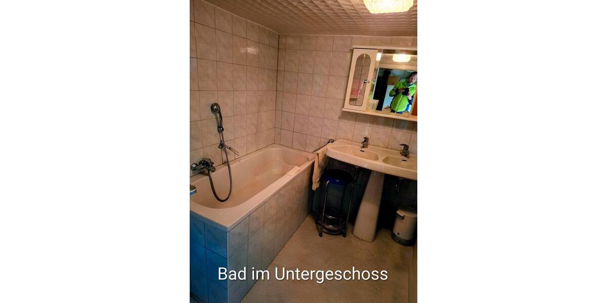 Etagenwohnung Schwetzingen - 3 Zimmer, 70 m&sup2;, 1.000&euro; | Angebot:25838291